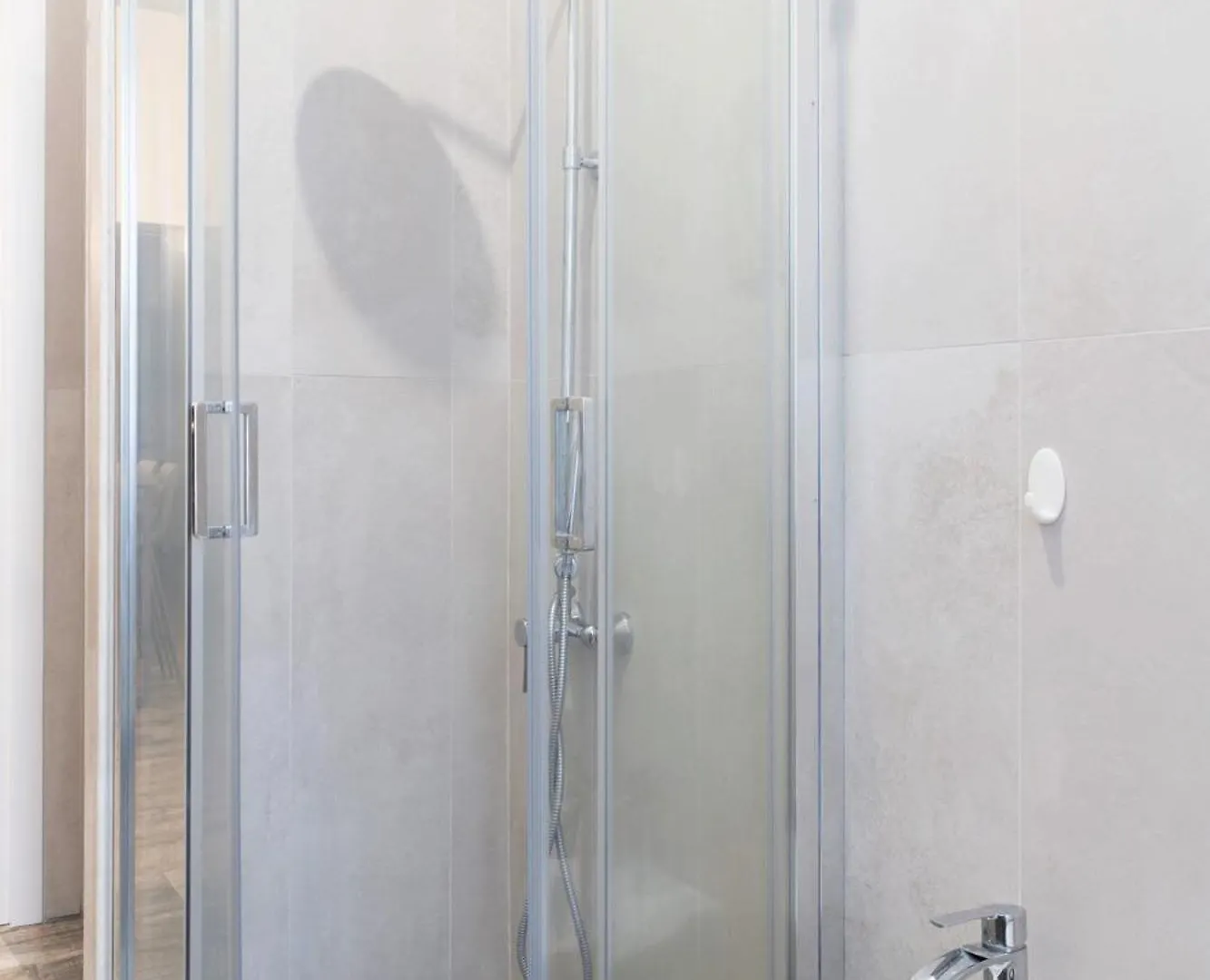 Apartment Appartamento Moderno Milan Italy