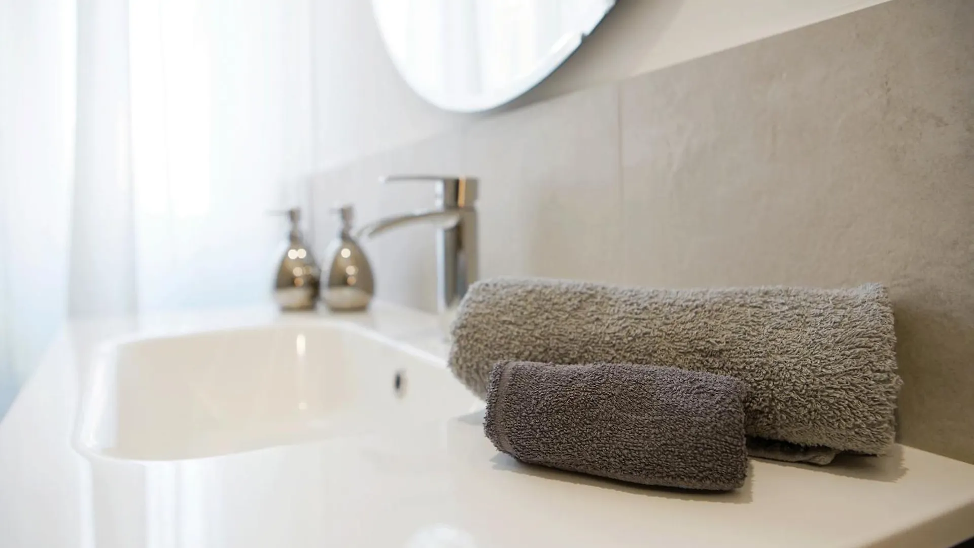 Apartment Appartamento Moderno Milan