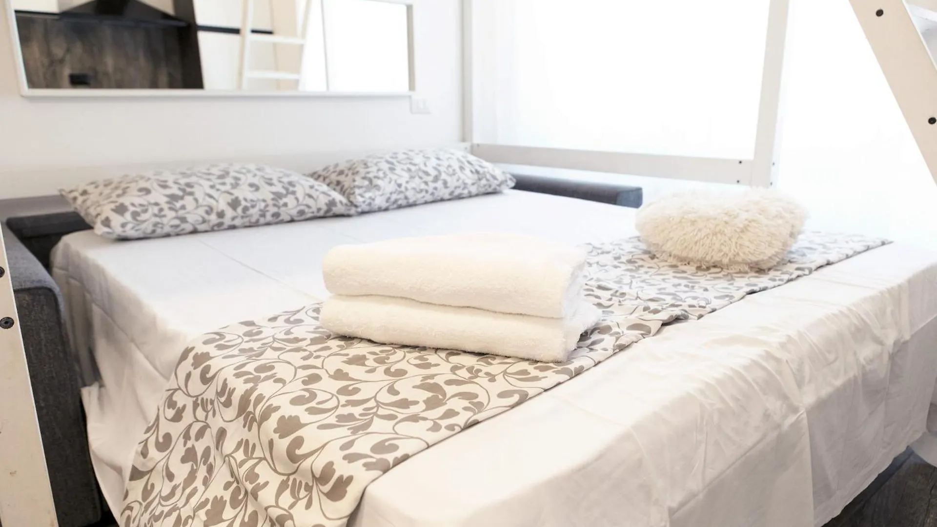 Appartamento Moderno Milan 0*,  Italy